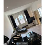 Rent 1 bedroom flat in Wales