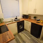 Rent 4 bedroom house in East Midlands