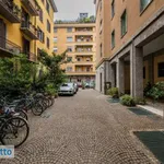 Affitto 2 camera appartamento di 75 m² in Milan