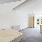 Rent 5 bedroom apartment in South West England