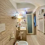 Rent 3 bedroom apartment of 55 m² in Naples