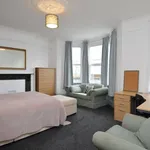 Rent 4 bedroom flat in South West England