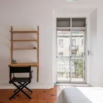 Rent 6 bedroom apartment in Lisbon