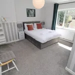 Rent 3 bedroom house in Wales