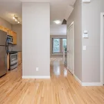 Appartement de 1420 m² avec 3 chambre(s) en location à Calgary