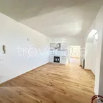 Rent 2 bedroom apartment of 65 m² in Torino