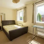 Rent 4 bedroom flat in West Midlands