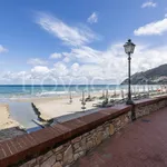 Rent 2 bedroom apartment of 65 m² in Laigueglia