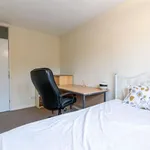 Rent 5 bedroom flat in West Midlands