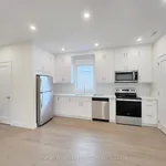 Maison de 699 m² avec 5 chambre(s) en location à Toronto