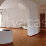 Rent 6 bedroom apartment of 140 m² in Reggio di Calabria