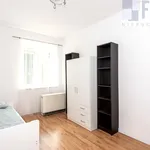 Rent 4 bedroom apartment of 73 m² in Poznan