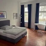 Rent a room of 120 m² in Berlin