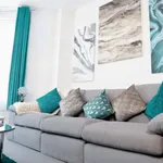 Rent 5 bedroom flat of 8 m² in Cardiff