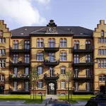 Rent 1 bedroom apartment of 45 m² in Düsseldorf