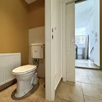 Miete 6 Schlafzimmer wohnung von 172 m² in Vienna