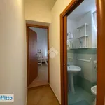 Affitto 3 camera appartamento di 72 m² in Palermo