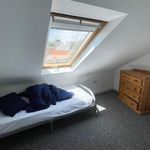 Rent 6 bedroom flat in South East England