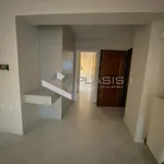 Rent 3 bedroom apartment of 154 m² in Νησί