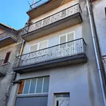 Rent 5 bedroom house of 160 m² in Montalbano Elicona