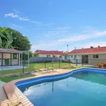 Rent 3 bedroom house in Kirwan