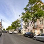 Rent 1 bedroom apartment of 70 m² in lisbon