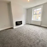 Rent 3 bedroom house in Kirklees