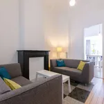 Appartement de 85 m² avec 2 chambre(s) en location à brussels