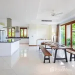 Rent 4 bedroom house of 450 m² in Phuket