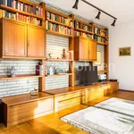 Rent 1 bedroom apartment of 110 m² in Hamburg