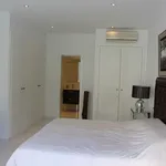 Alquilo 3 dormitorio apartamento de 295 m² en Marbella