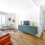 Appartement de 753 m² avec 2 chambre(s) en location à Paris