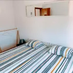 Rent 5 bedroom house in Setúbal