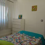 Rent a room in lisbon