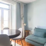 Rent 2 bedroom apartment in lisbon