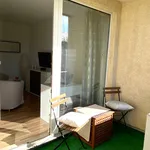 Rent 1 bedroom apartment of 32 m² in Düsseldorf