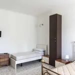 Rent 3 bedroom apartment in rome