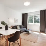 Rent 1 bedroom apartment of 50 m² in Dusseldorf