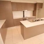 Rent 4 bedroom house in Gungahlin