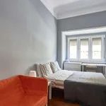 Rent a room in lisbon