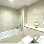 Rent 1 bedroom flat in Salford