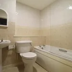 Rent 2 bedroom flat in Aberdeen