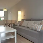 Rent 1 bedroom apartment of 60 m² in Santiago de Compostela