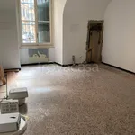 Rent 7 bedroom apartment of 90 m² in Genova