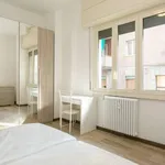 Rent a room in milan