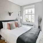 Rent 2 bedroom apartment in Manhattan