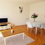 Rent 2 bedroom apartment of 60 m² in Versailles