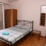 Rent 4 bedroom apartment in Athens