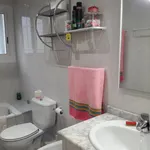 Rent 4 bedroom apartment in Barcelona