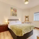 Rent 1 bedroom apartment in West Midlands